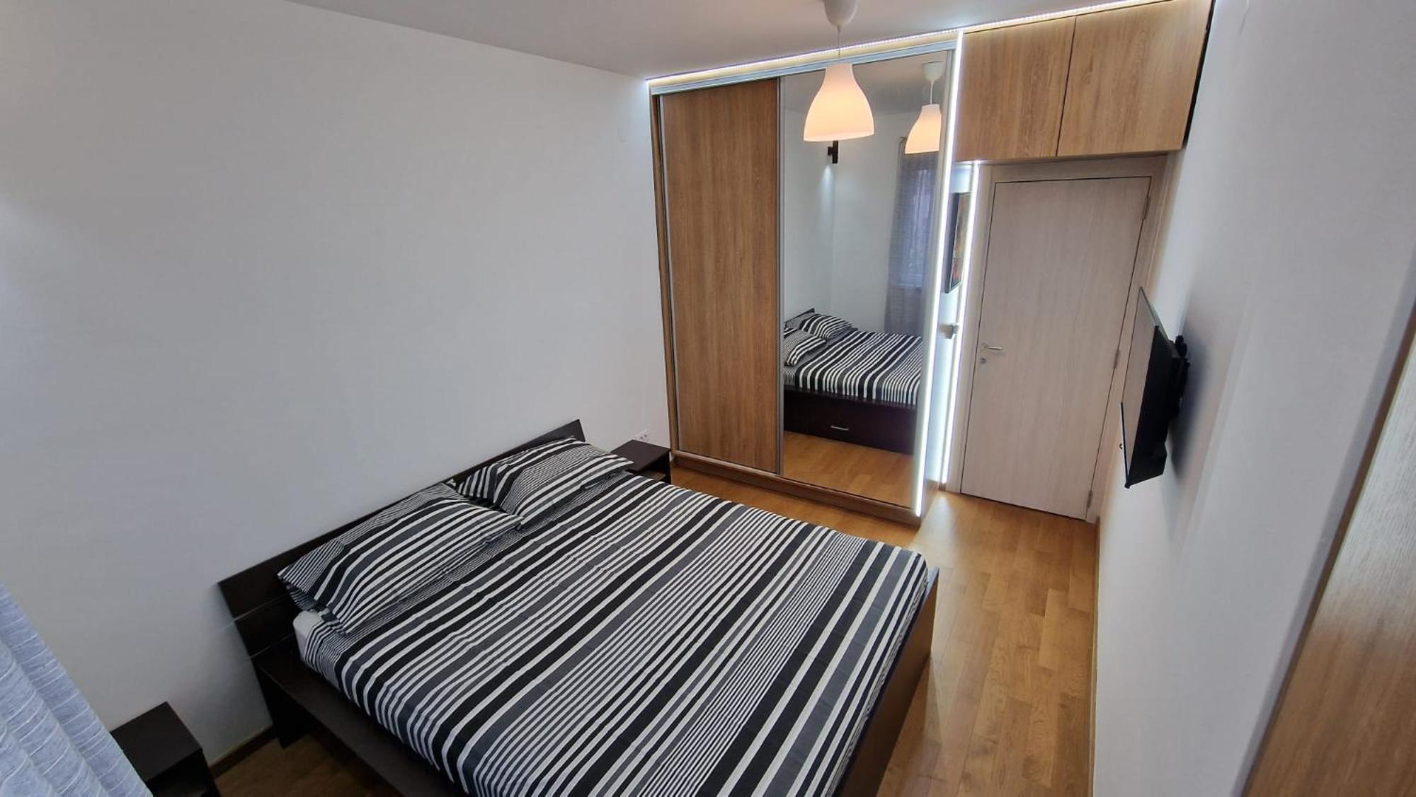 Porodicno-Poslovni Udoban Stan Apartment Belgrade Exterior photo